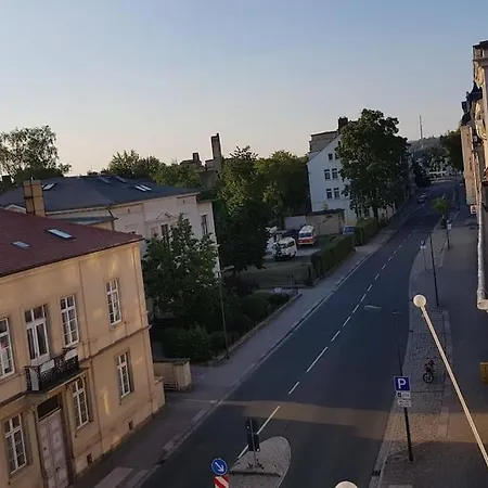 Apartament Geraeumiges Dachgeschoss In Bahnhofsnaehe